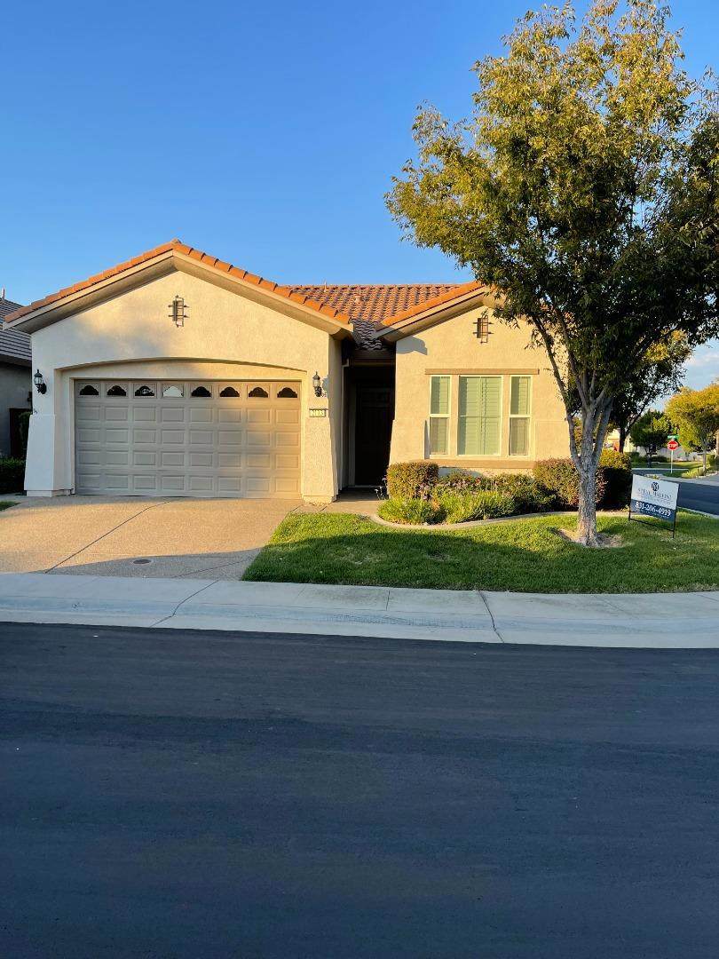 2113 Land End Loop - Photo 1