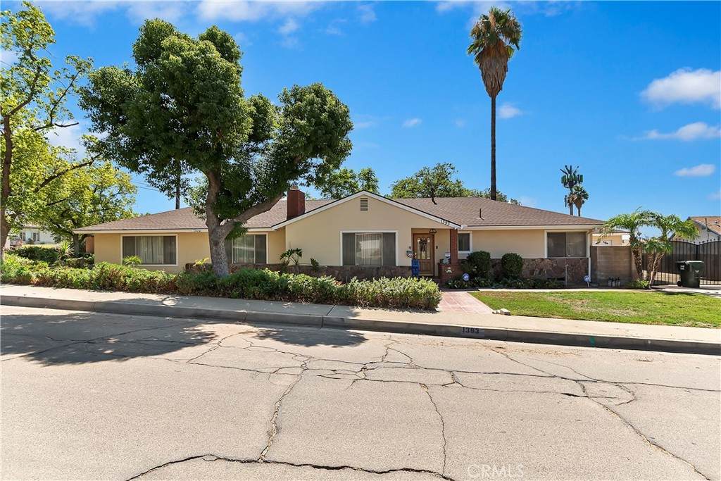 1393 39th Street - Photo 1