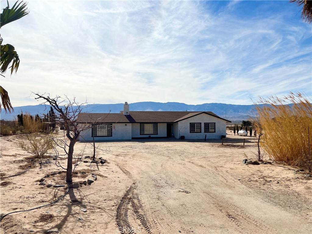 37225 Cambria St. - Photo 1