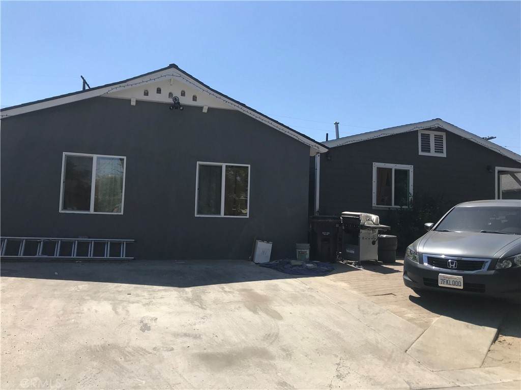 12756 Muscatine Street - Photo 1