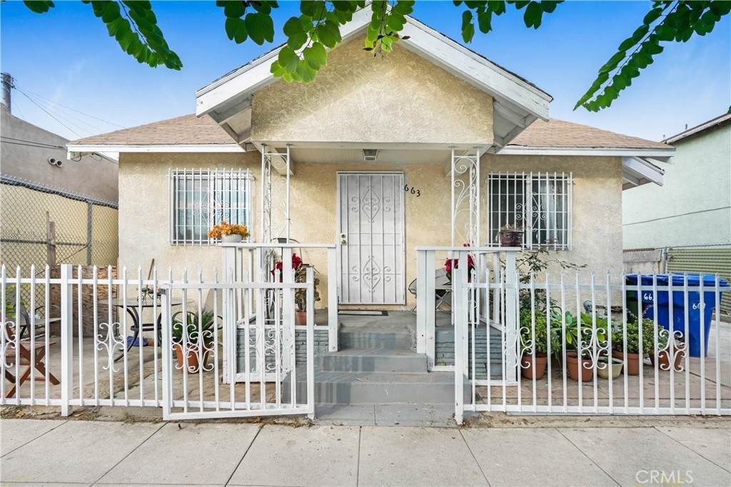 663 68th Street - Photo 1