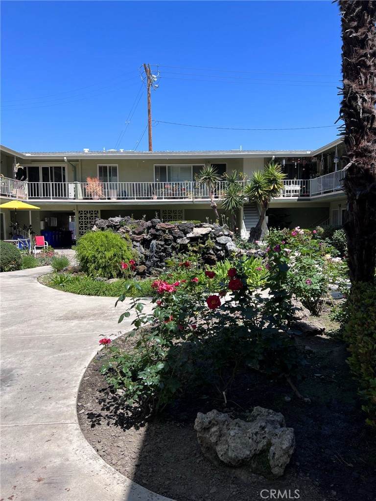 939 Appleton Street - Photo 1