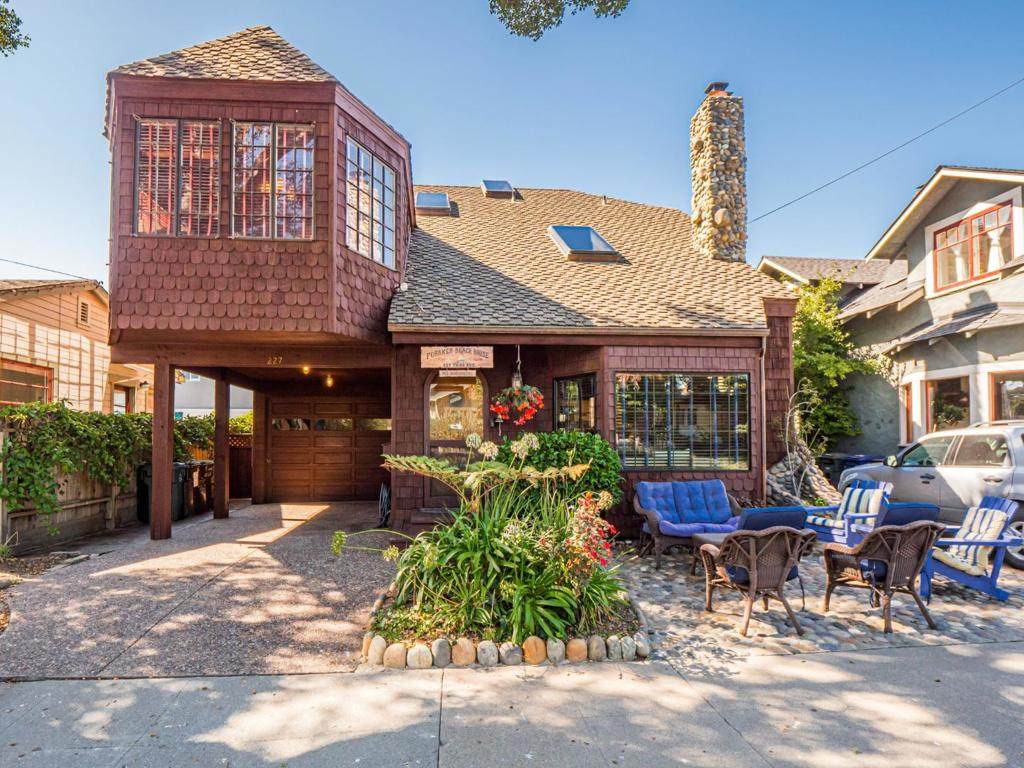 227 3rd Avenue - Photo 1