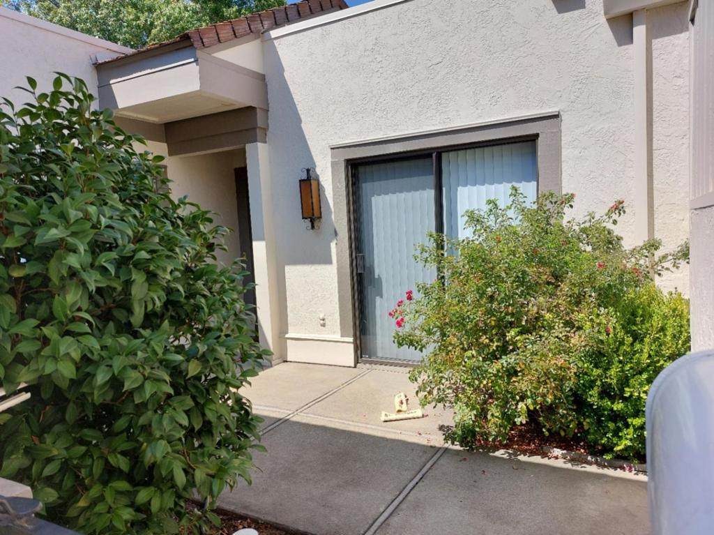 6180 Montgomery Place - Photo 1