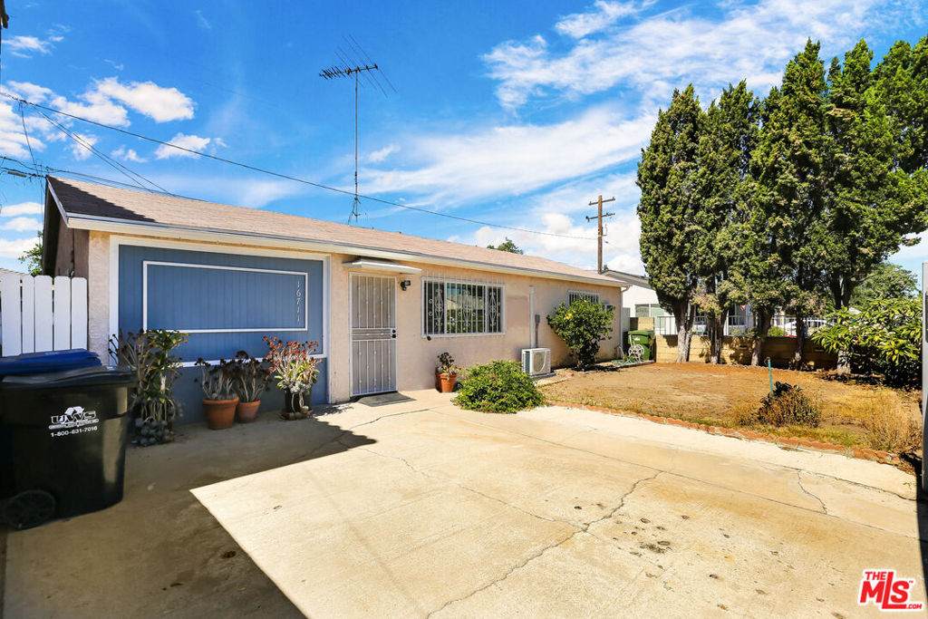 16711 Mapes Avenue - Photo 1