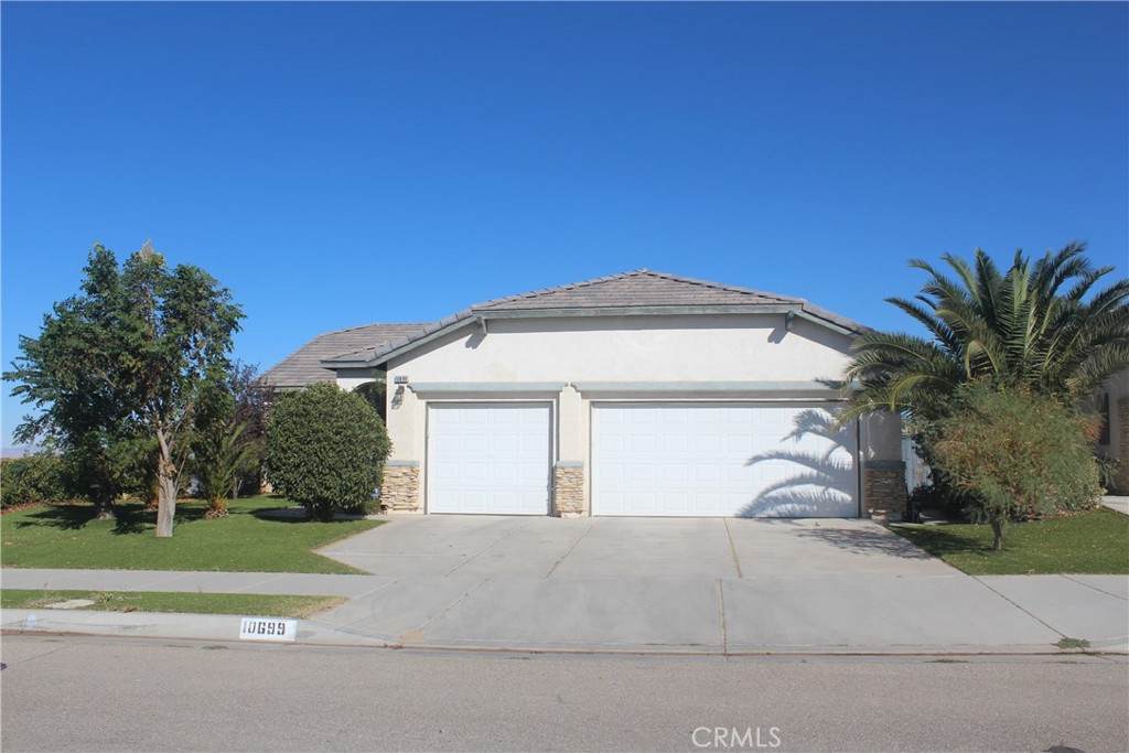 10699 Topaz Avenue - Photo 1