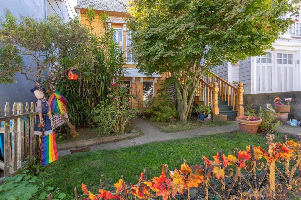 136 Newman Street - Photo 1
