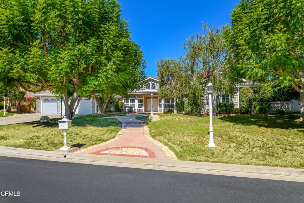 1601 Lancaster Circle - Photo 1