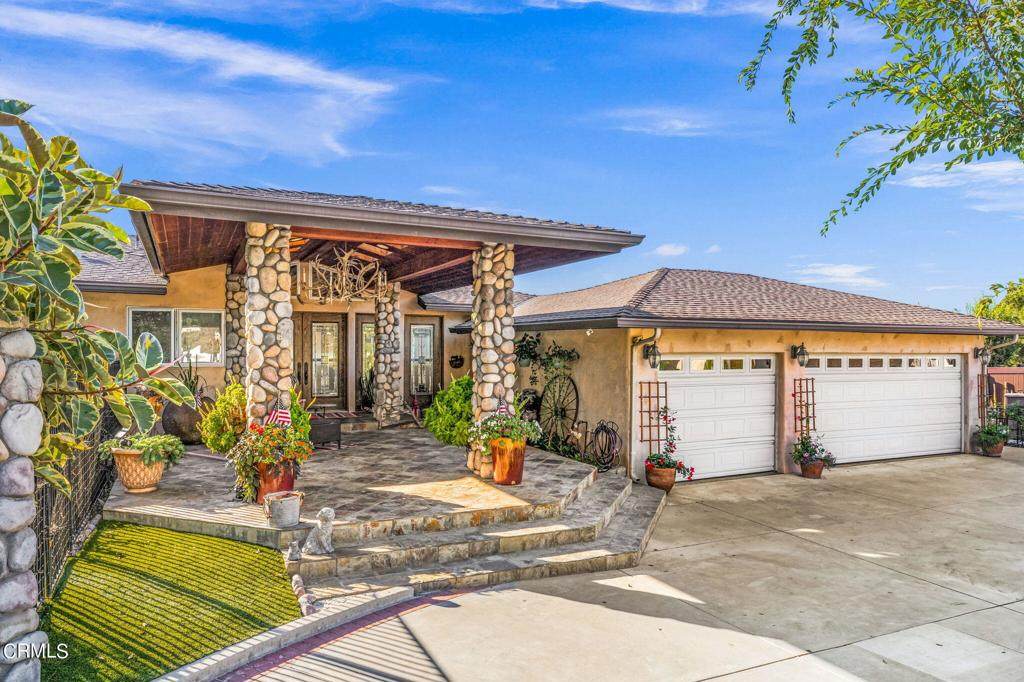 912 Sudario Court - Photo 1