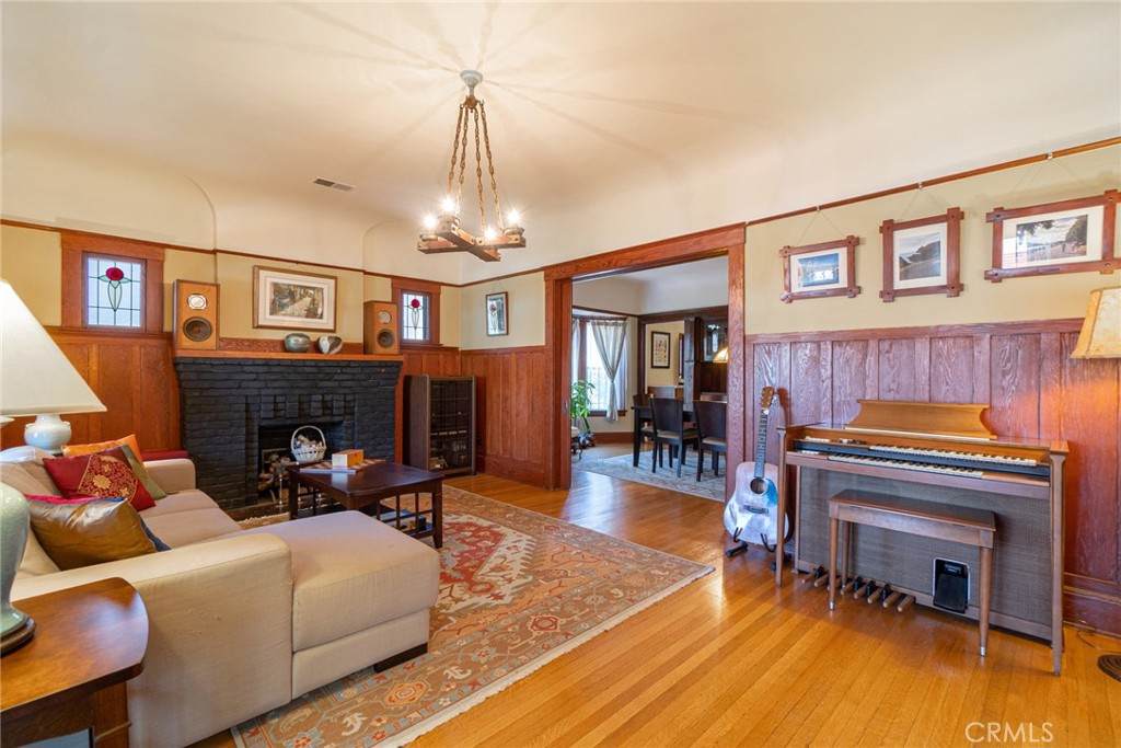 1452 29th Street - Photo 1