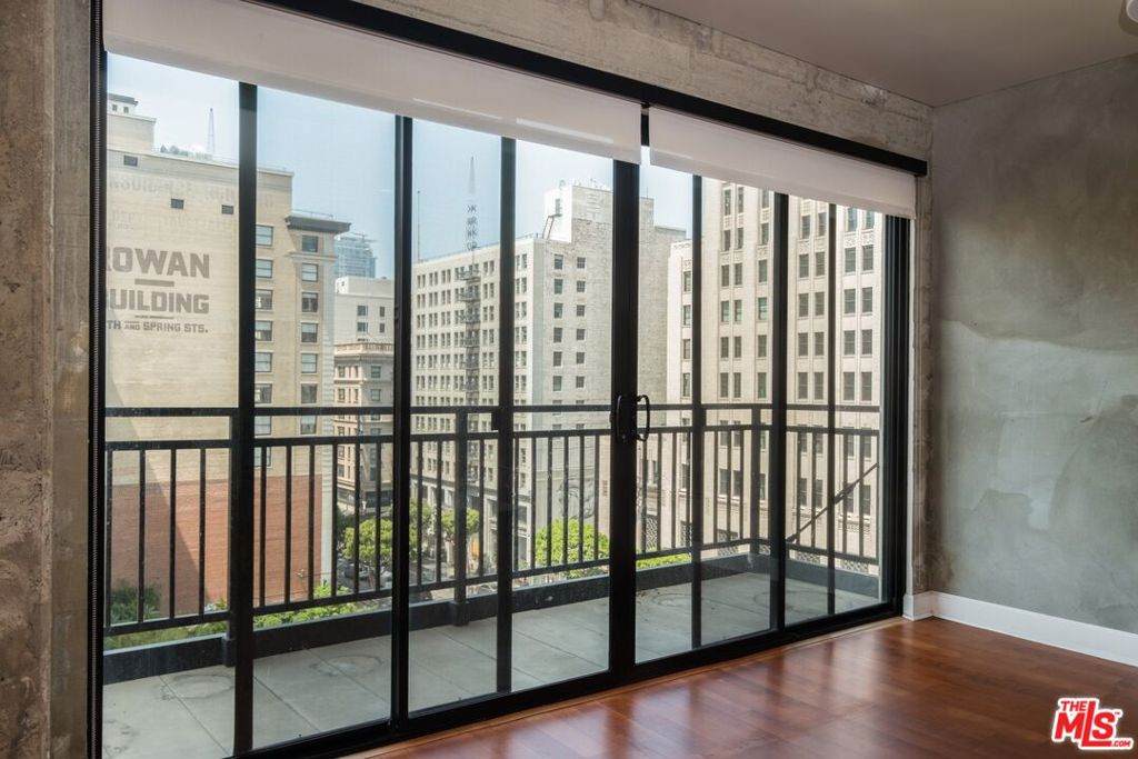 416 Spring Street - Photo 1