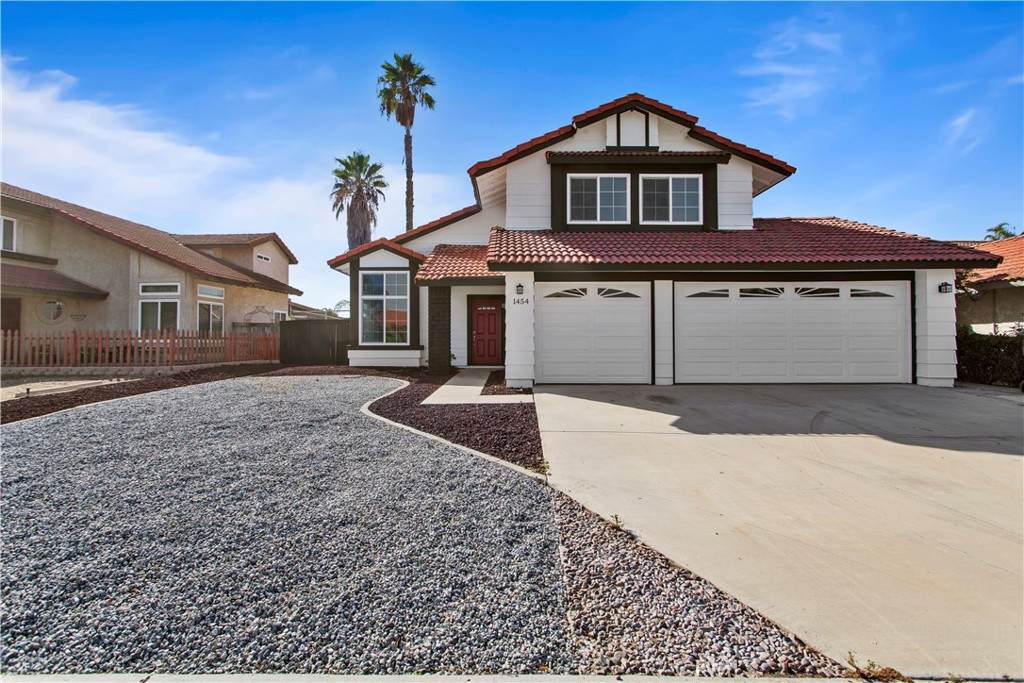 1454 Cresta Road - Photo 1
