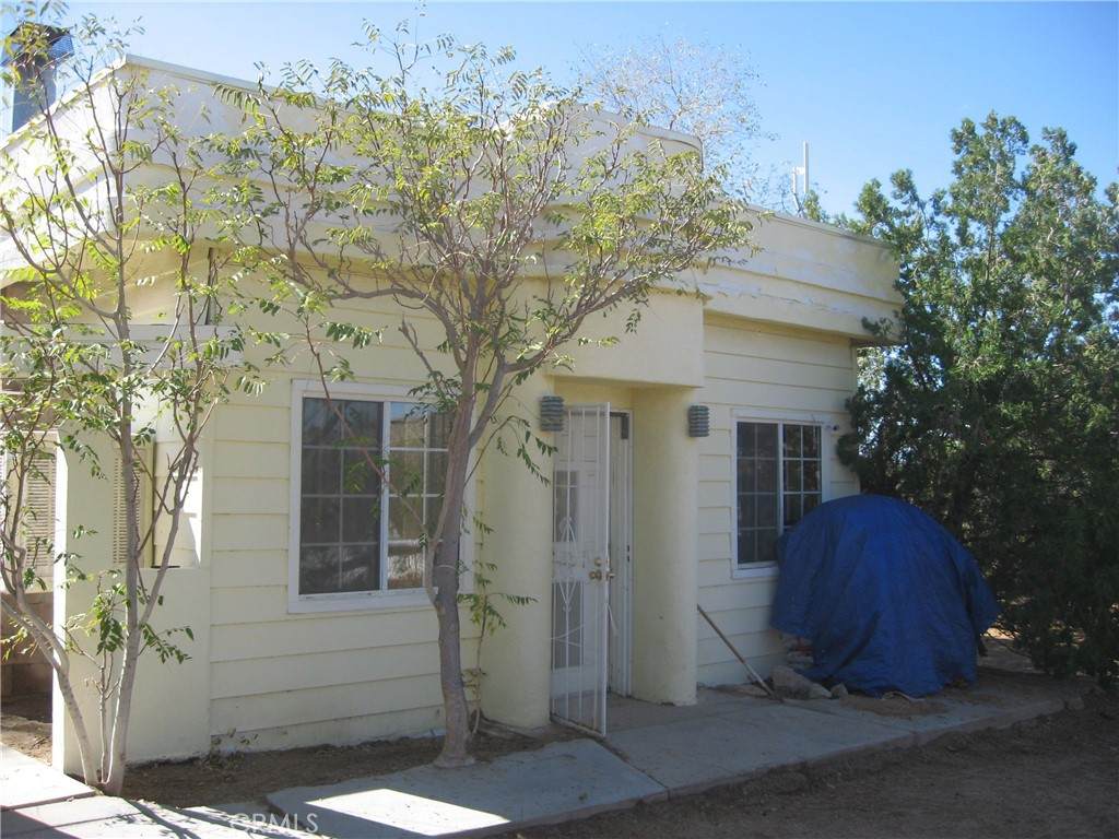 26719 Waalew Road - Photo 1