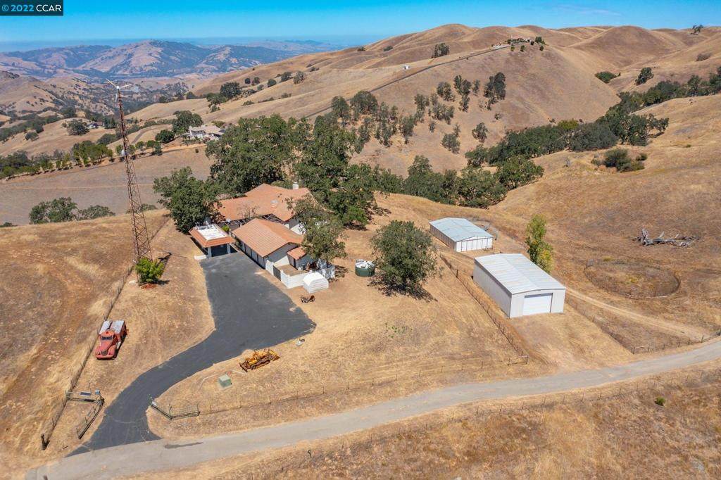 3610 Welch Creek Rd - Photo 1
