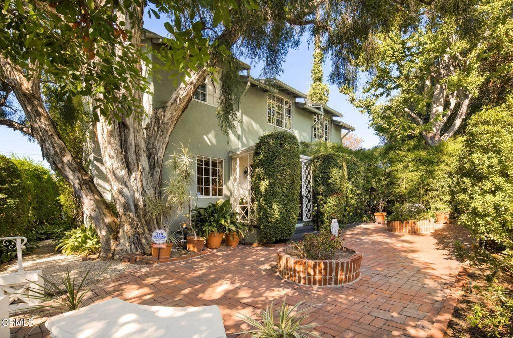 403 Winthrop Road - Photo 1