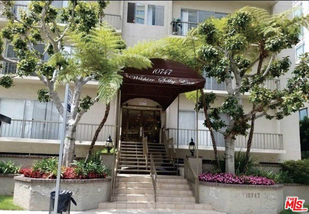 10747 Wilshire Boulevard - Photo 1