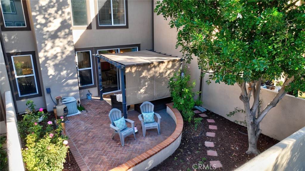43 Mayfair - Photo 1