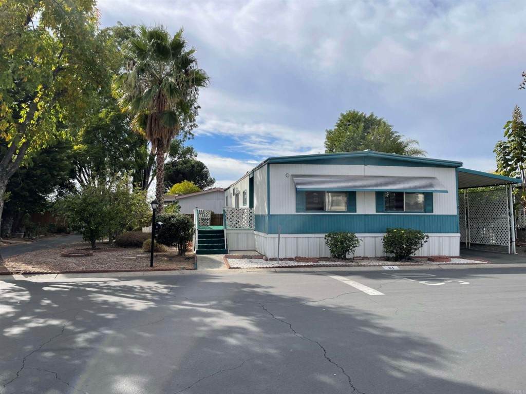 2700 Valley Parkway - Photo 1