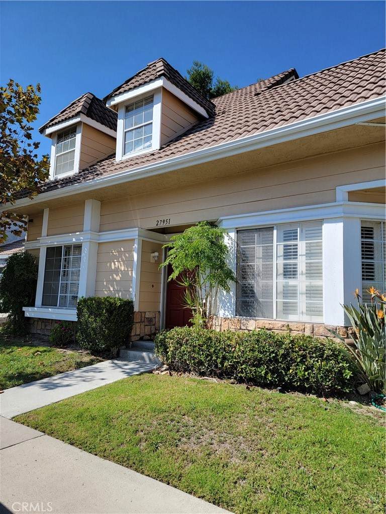 27951 Wentworth - Photo 1