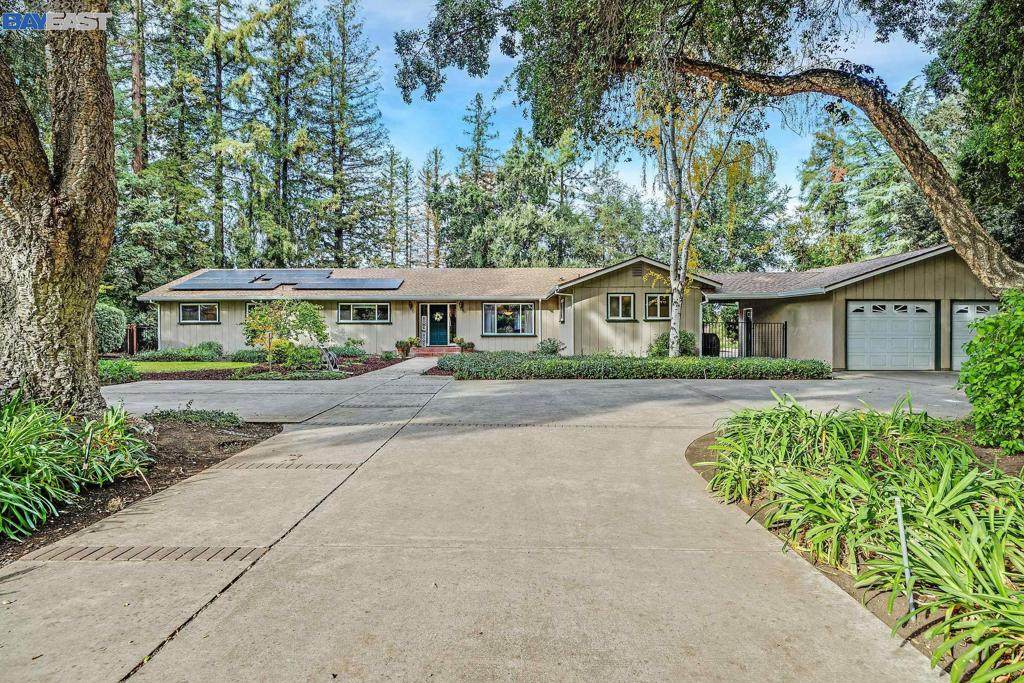 6435 Mulberry Lane - Photo 1