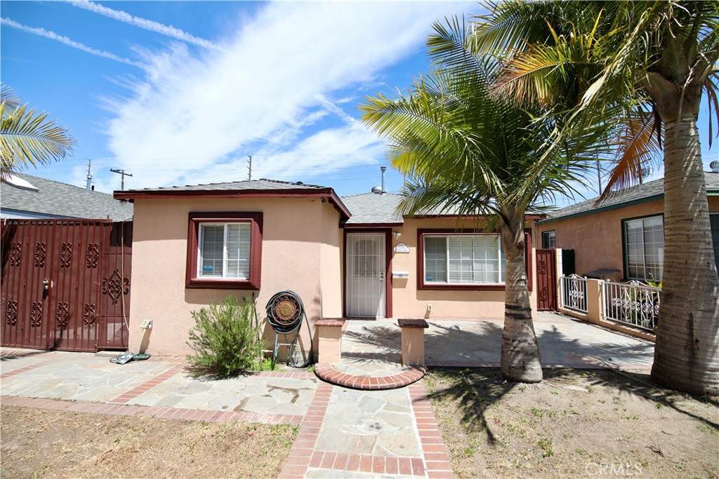 5834 Gardenia Avenue - Photo 1