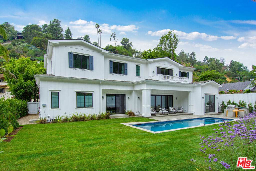 2054 Roscomare Road - Photo 1