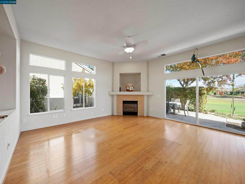 490 Cypress Dr - Photo 1