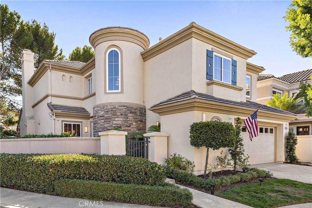 1620 Arch Bay Drive - Photo 1