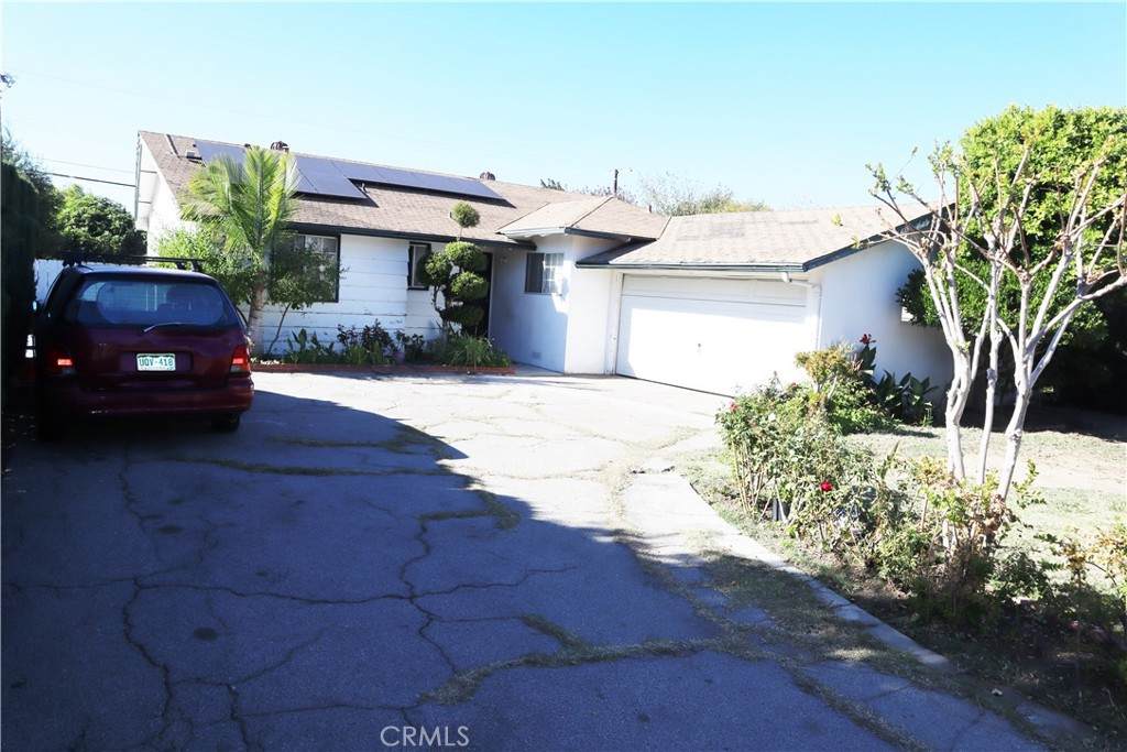 10435 Haskell Avenue - Photo 1