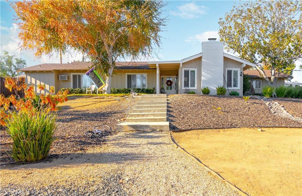 929 Pepper Tree Lane - Photo 1