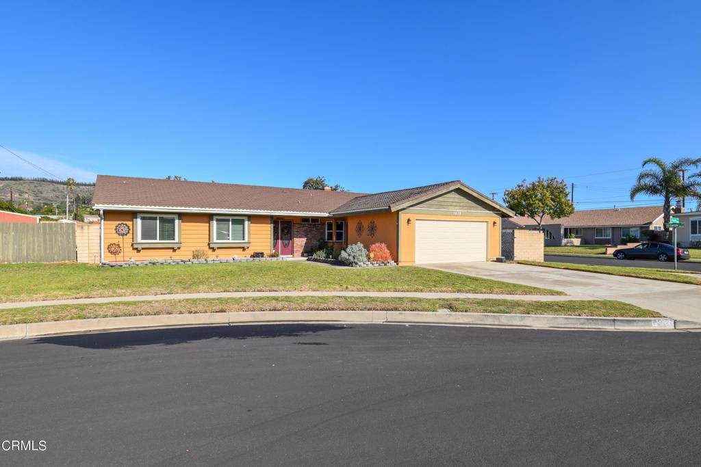 1939 Dwight Avenue - Photo 1