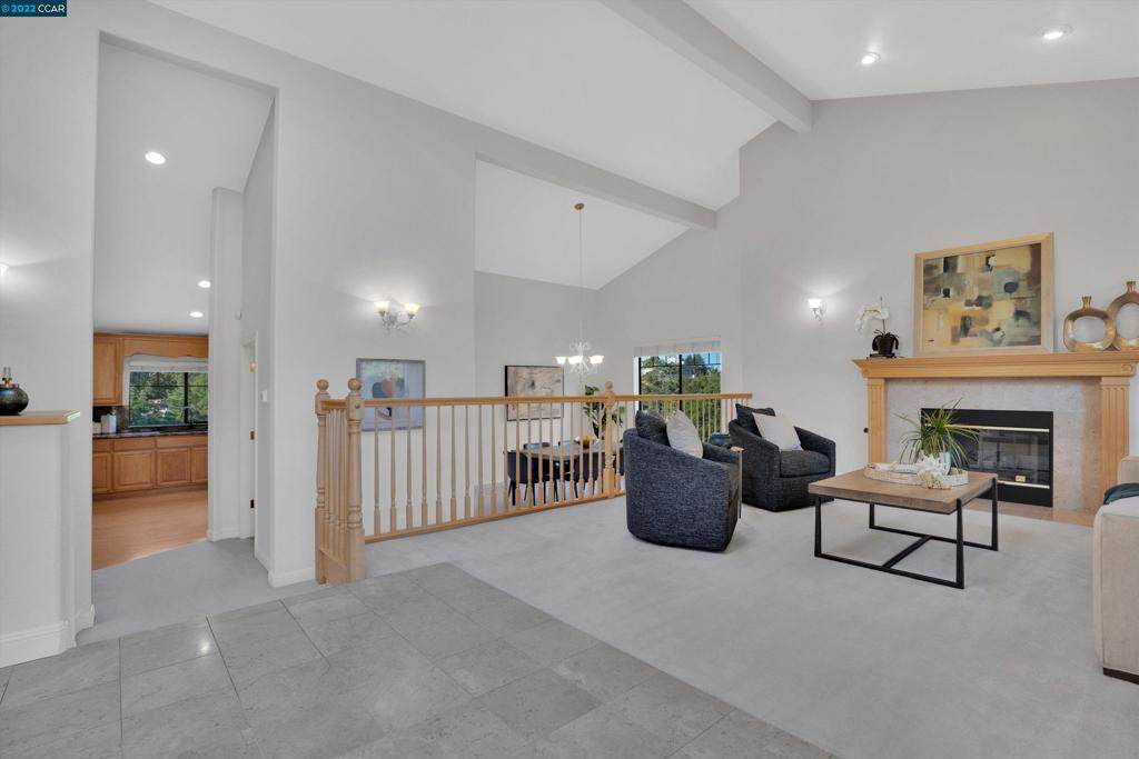 1815 Castle Gate Rd - Photo 1