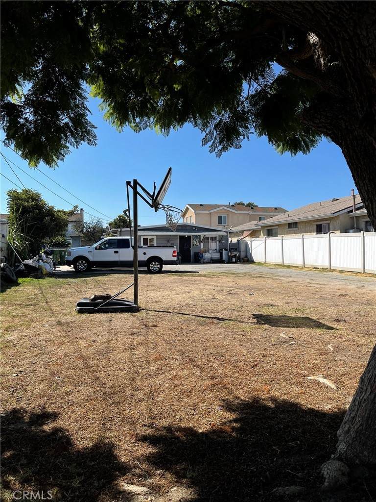 15203 Osage Avenue - Photo 1