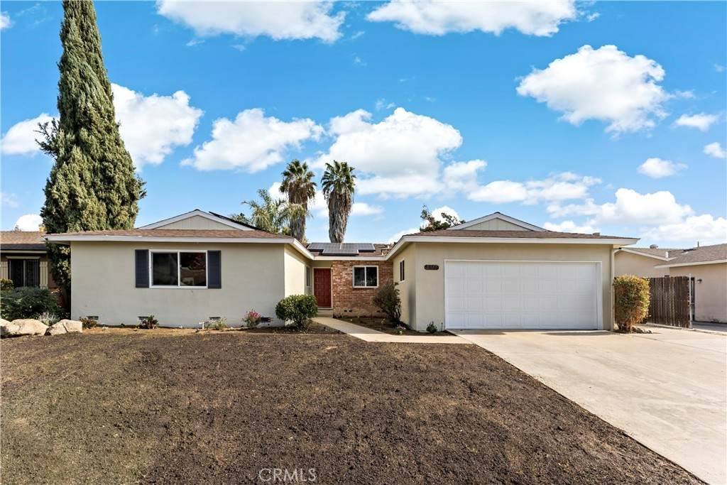 2317 Acacia Avenue - Photo 1