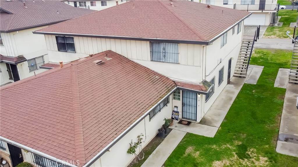 1315 Pinetree Dr Unit 2 - Photo 1