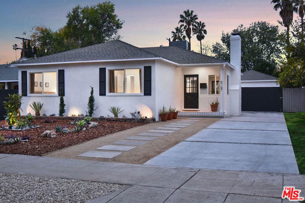 6167 Costello Avenue - Photo 1