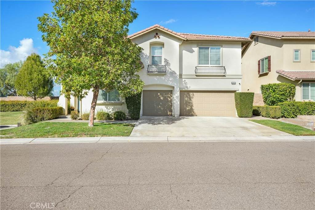 10819 Hanford Way - Photo 1