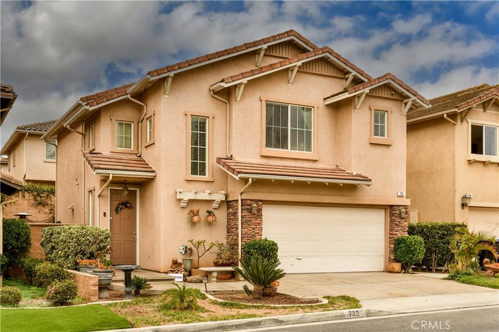 732 Spanish Oak Lane - Photo 1