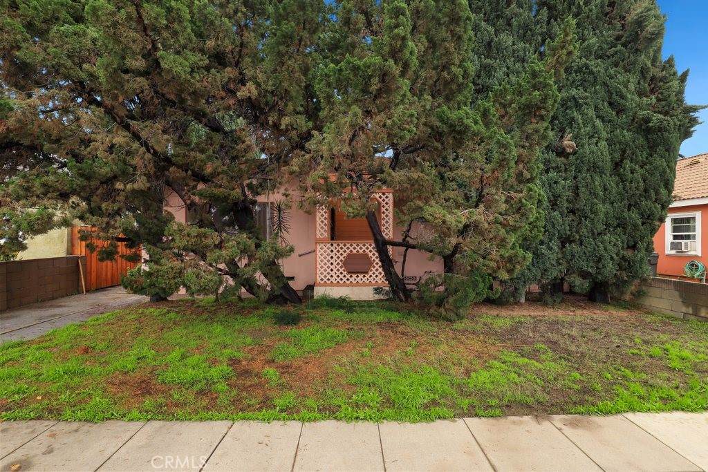 126 Plymouth Street - Photo 1