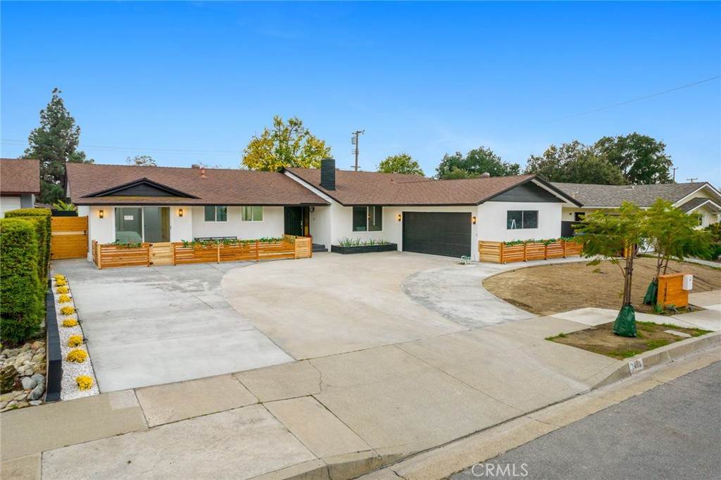 1446 Turning Bend Drive - Photo 1