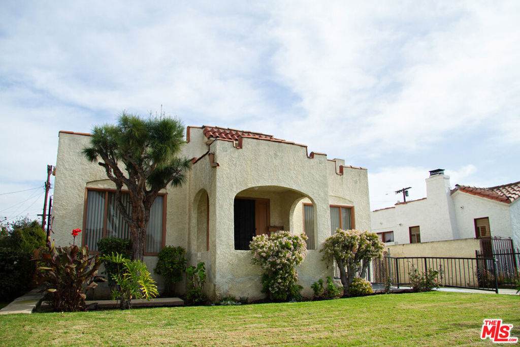8734 Hobart Boulevard - Photo 1