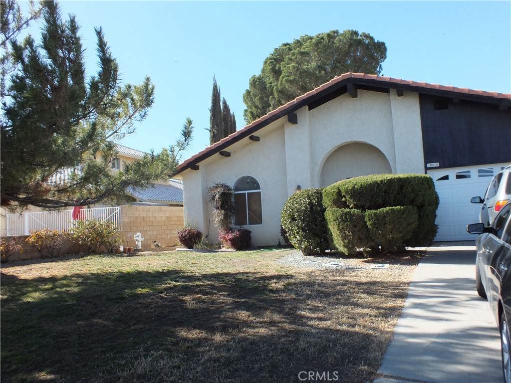 12810 Santa Anita - Photo 1