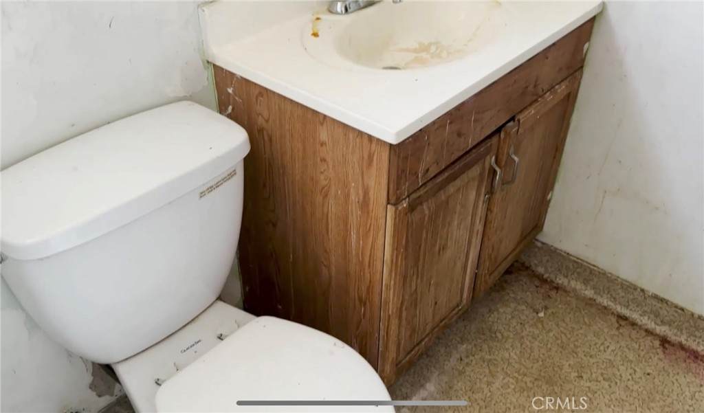 1363 Fulton Avenue - Photo 1