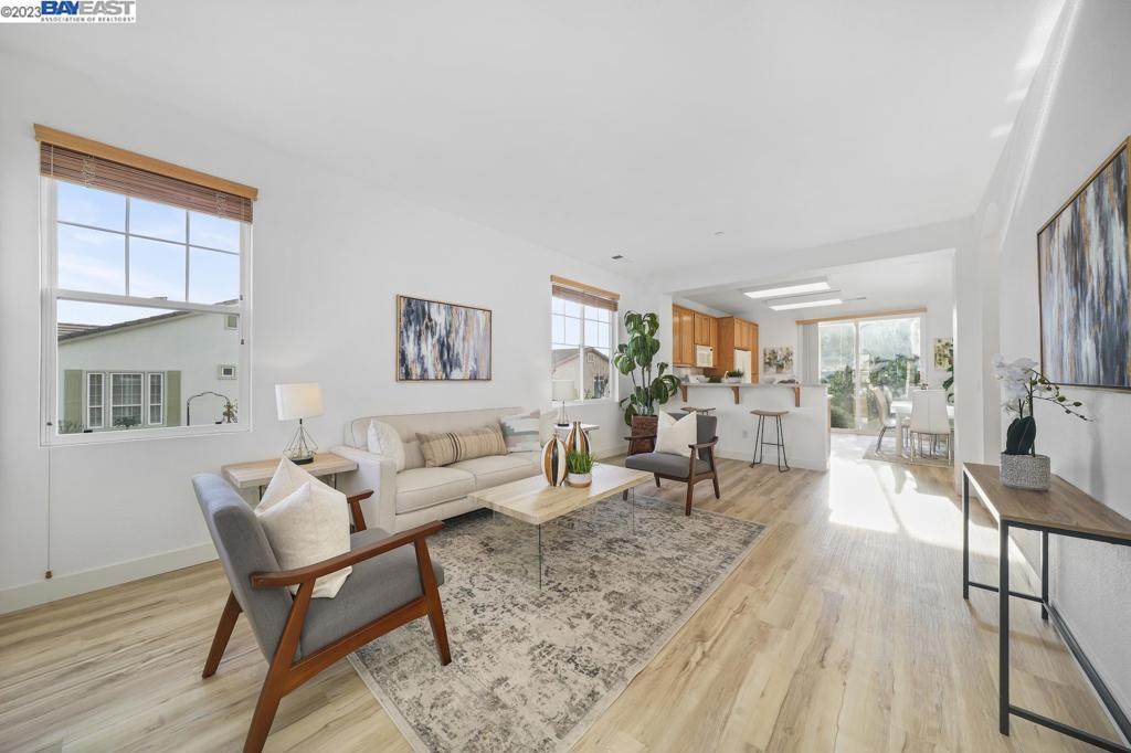1079 Bountiful Way - Photo 1