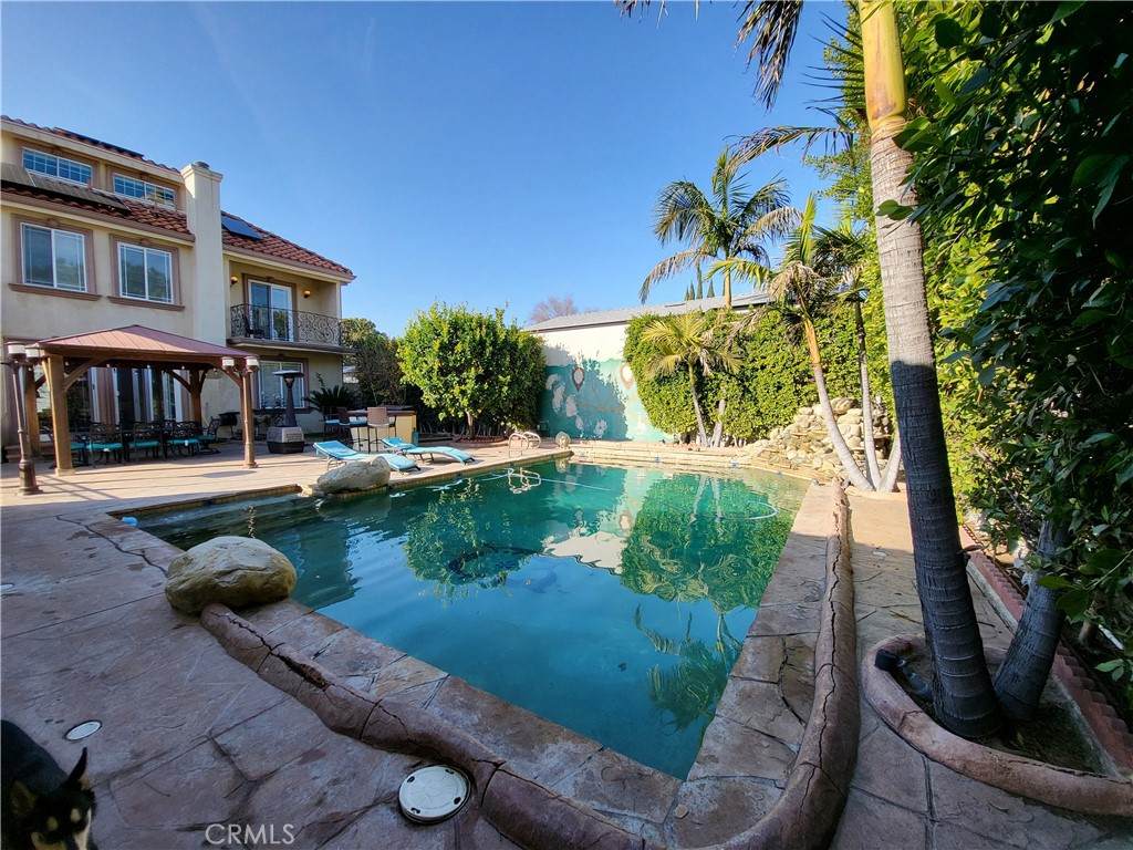 6454 Bonner Avenue - Photo 1