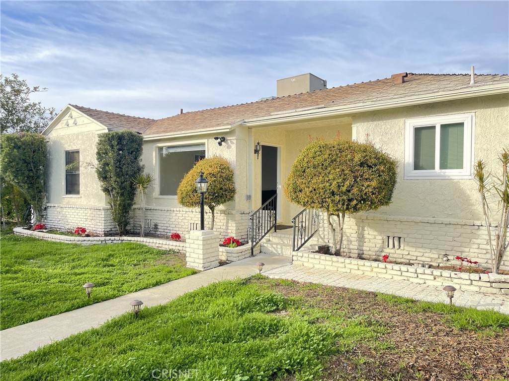 17921 Vanowen Street - Photo 1