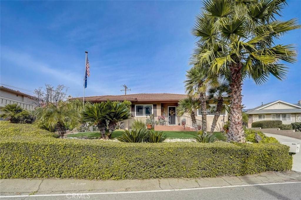 8520 Red Hill Country Club Drive - Photo 1