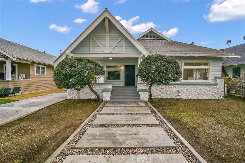 2074 29th Street - Photo 1