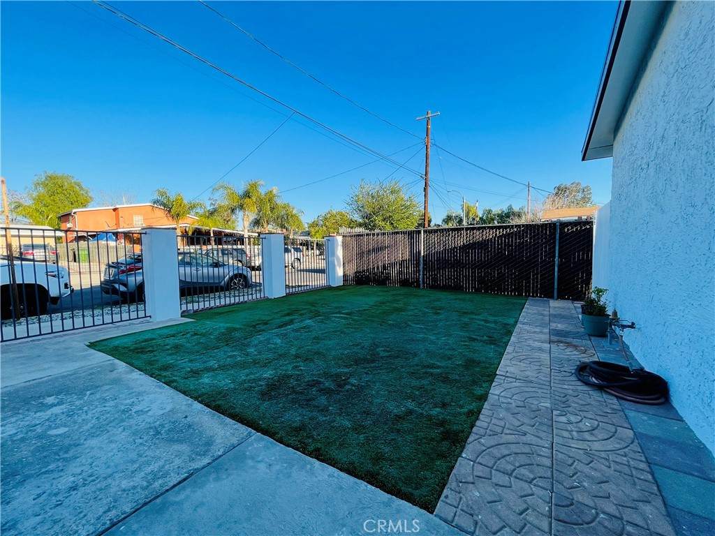 11113 El Dorado Avenue - Photo 1