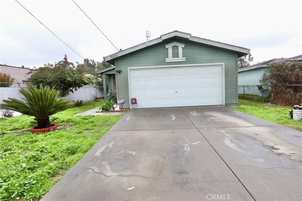 1634 115th Street - Photo 1